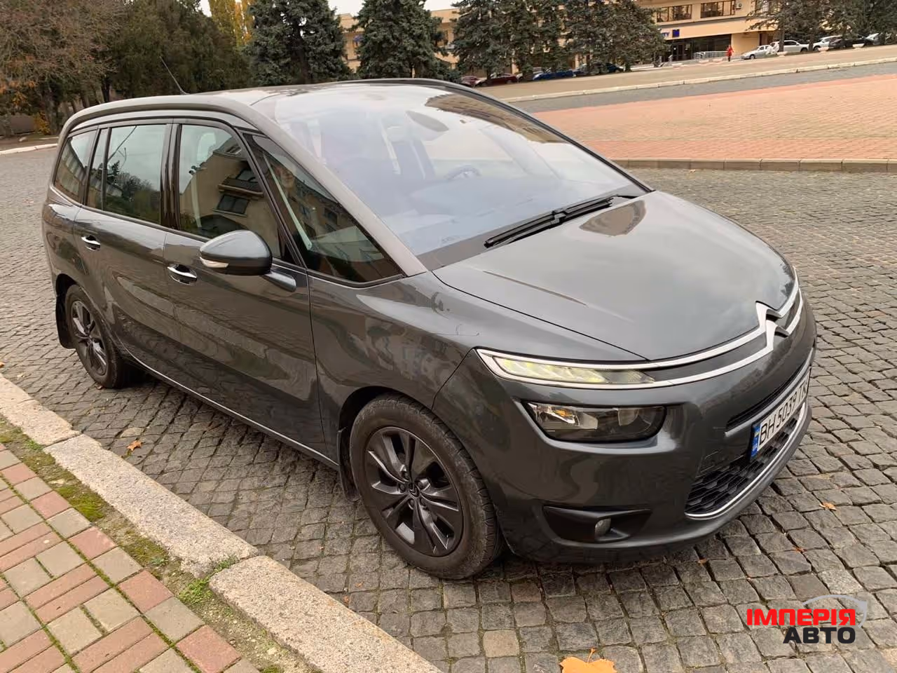 Citroen C4 Picasso - фото 11