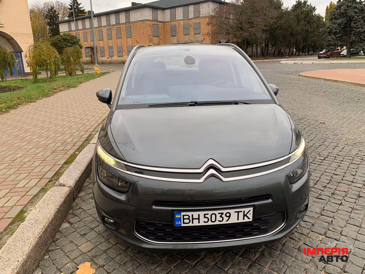 Citroen C4 Picasso - фото 7