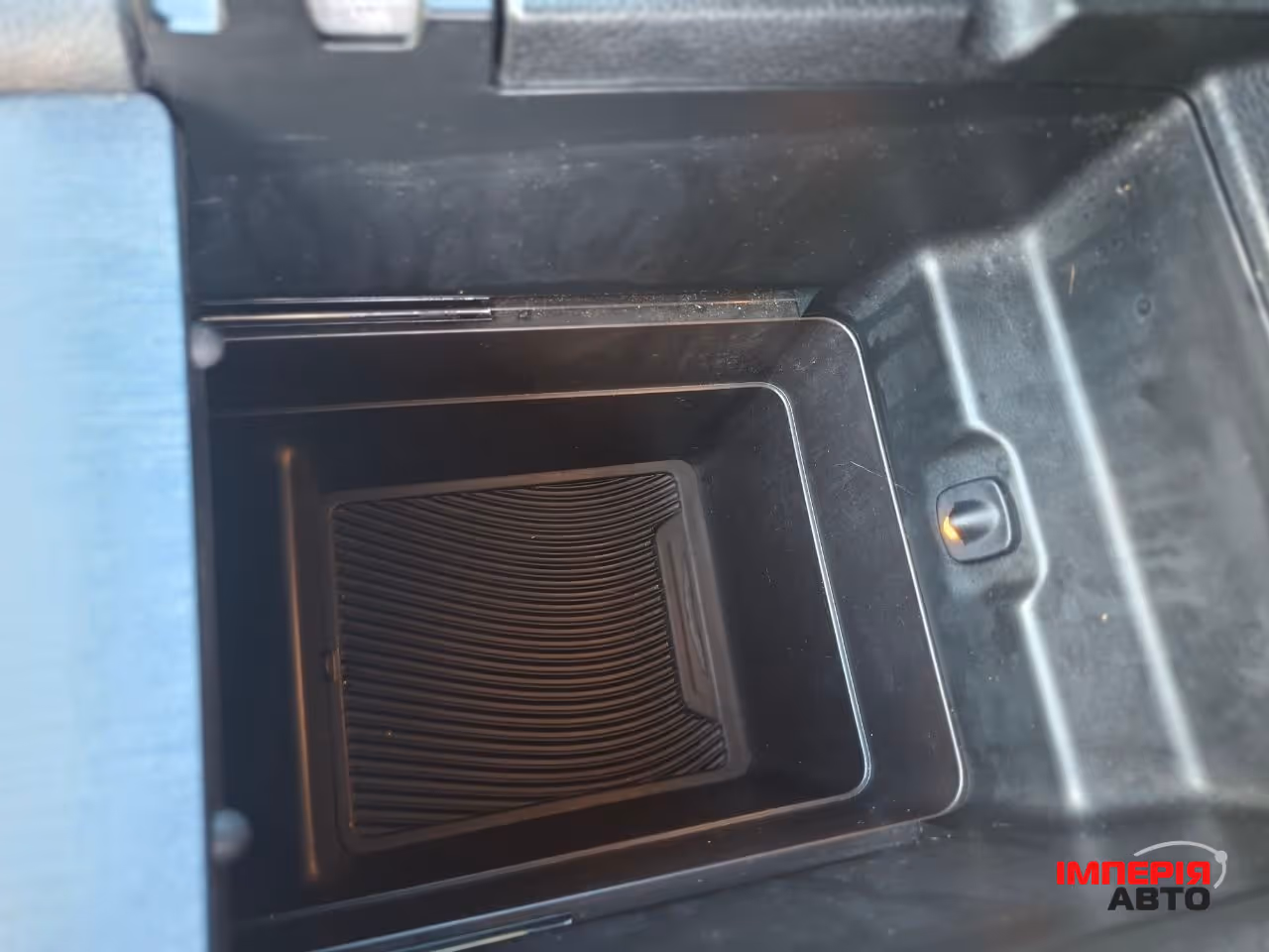 Chrysler 200 - фото 34