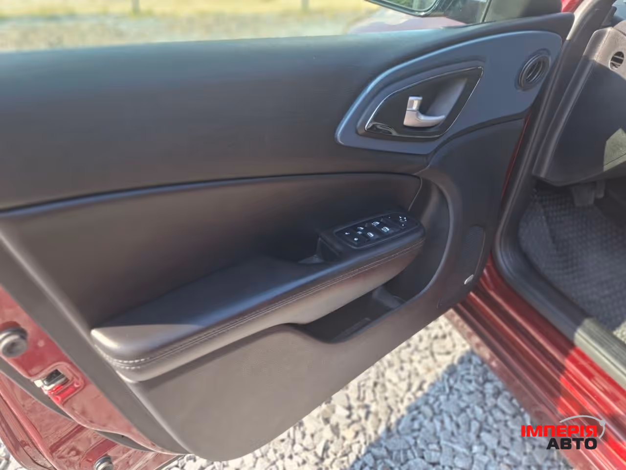 Chrysler 200 - фото 23