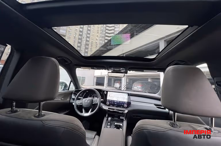 Lexus RX - фото 14