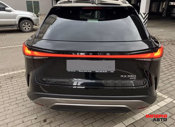 Lexus RX - фото 8