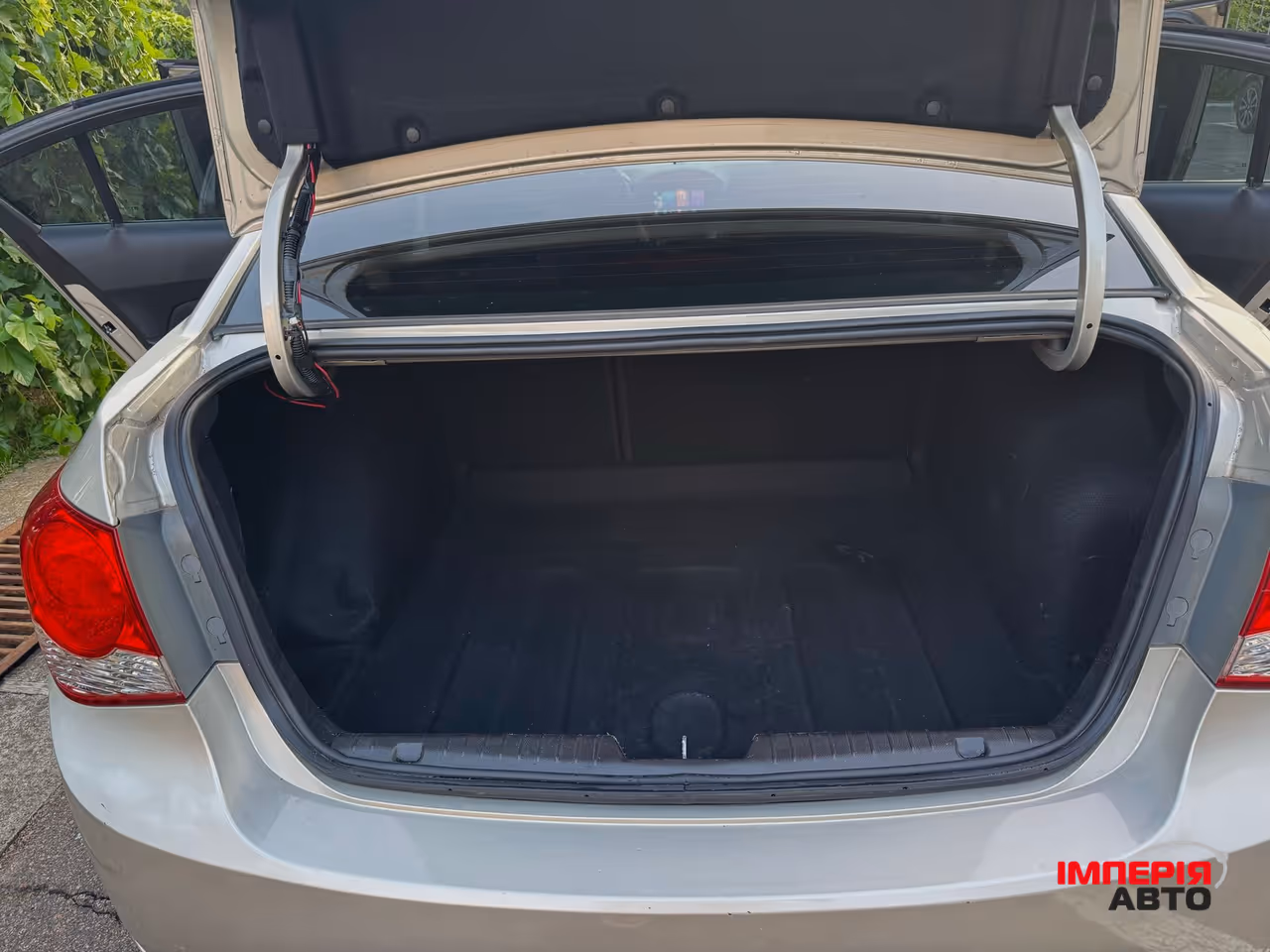 Chevrolet Cruze - фото 16