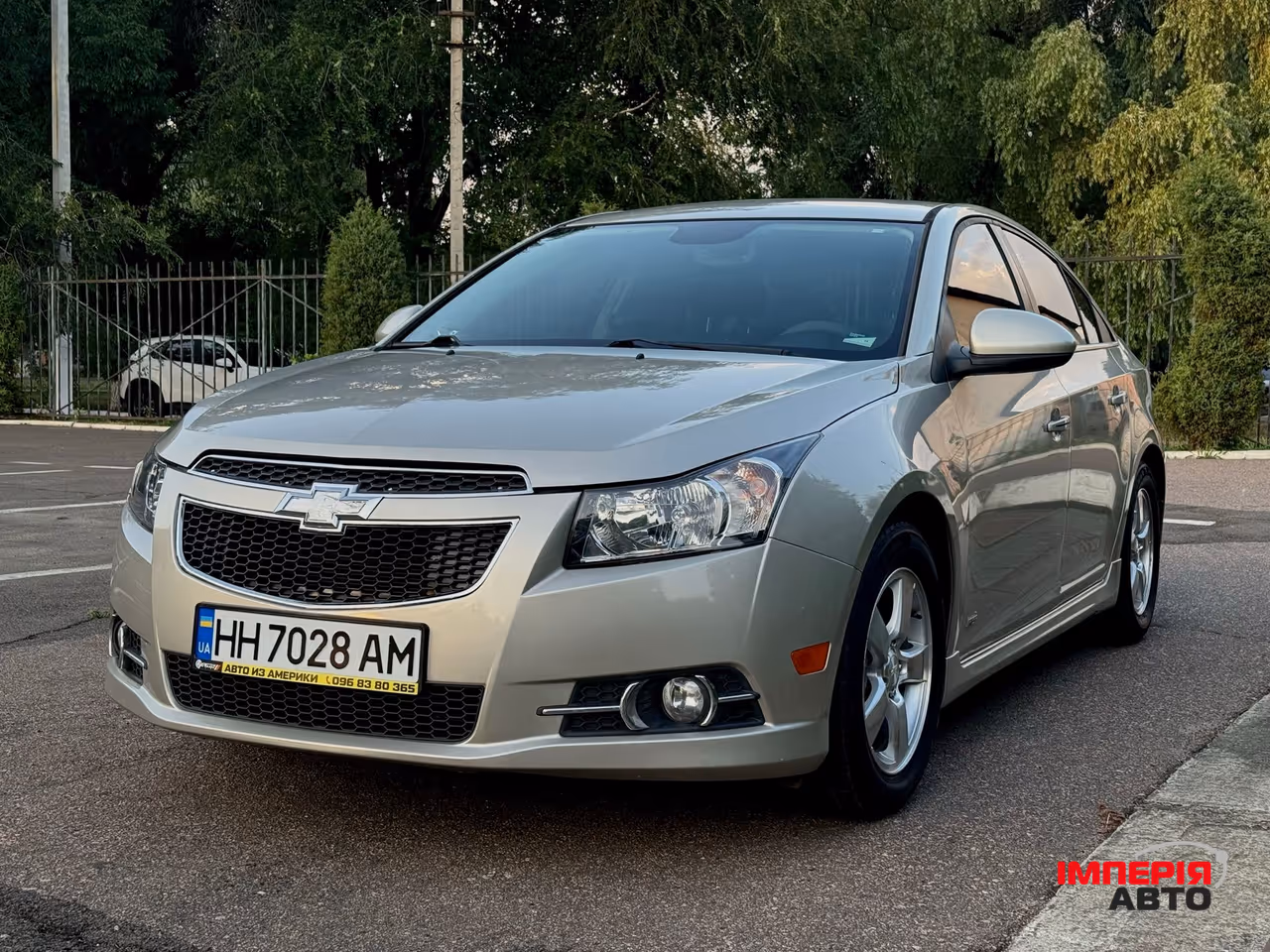 Chevrolet Cruze - фото 15