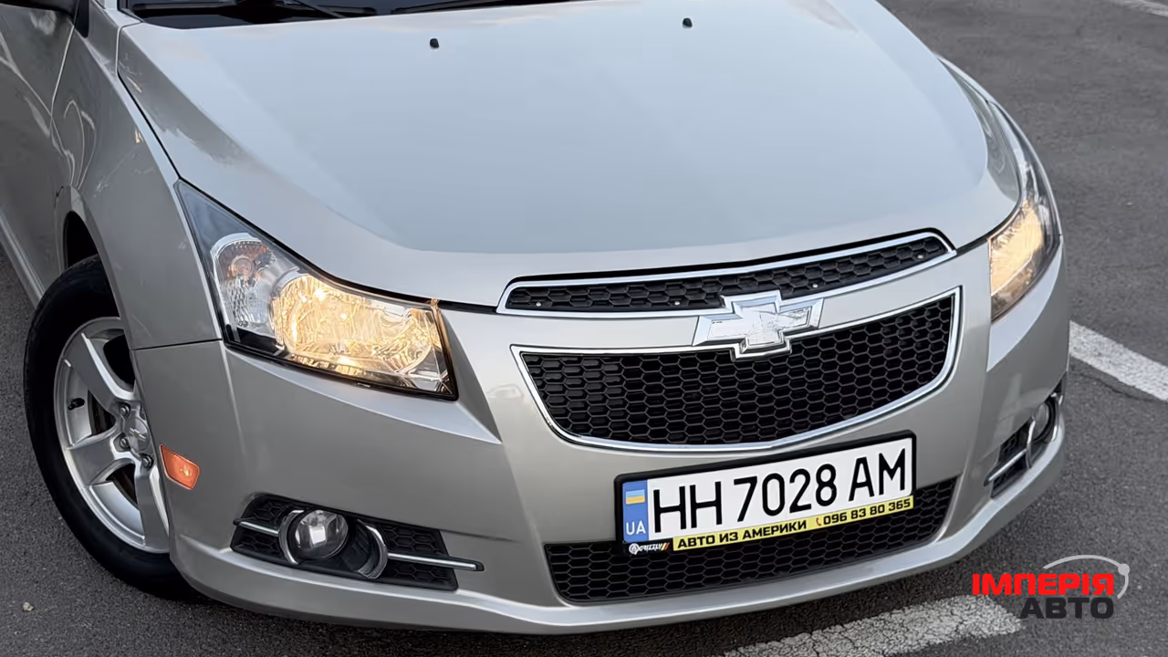 Chevrolet Cruze - фото 19