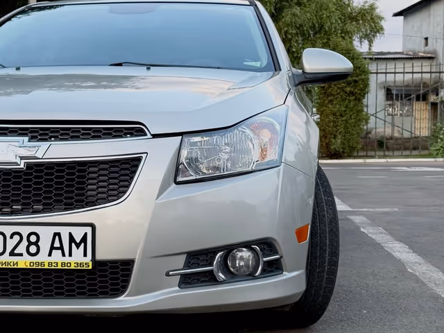 Chevrolet Cruze - зображення 1