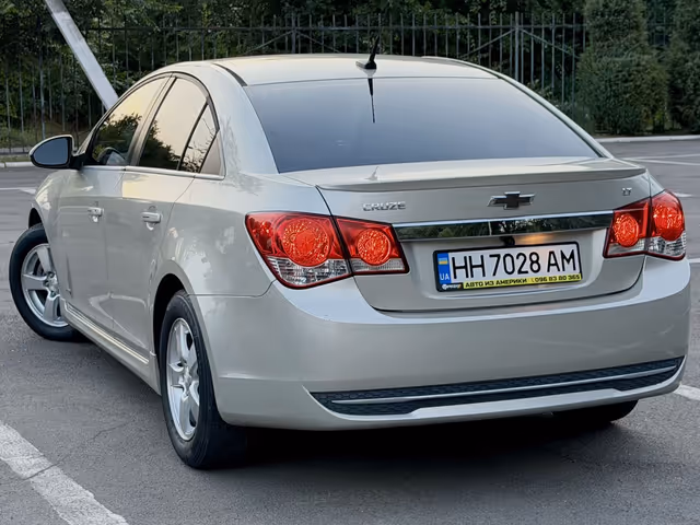 Chevrolet Cruze - зображення 2