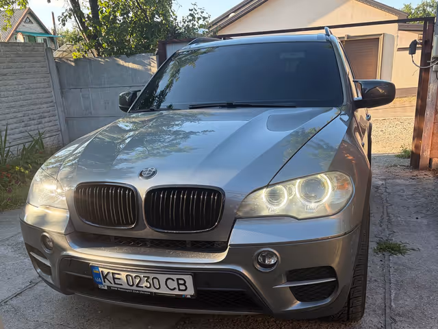 BMW X5 - зображення 1