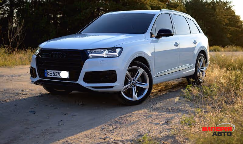 Audi Q7 - фото 3