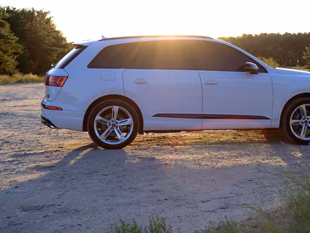 Audi Q7 - зображення 4