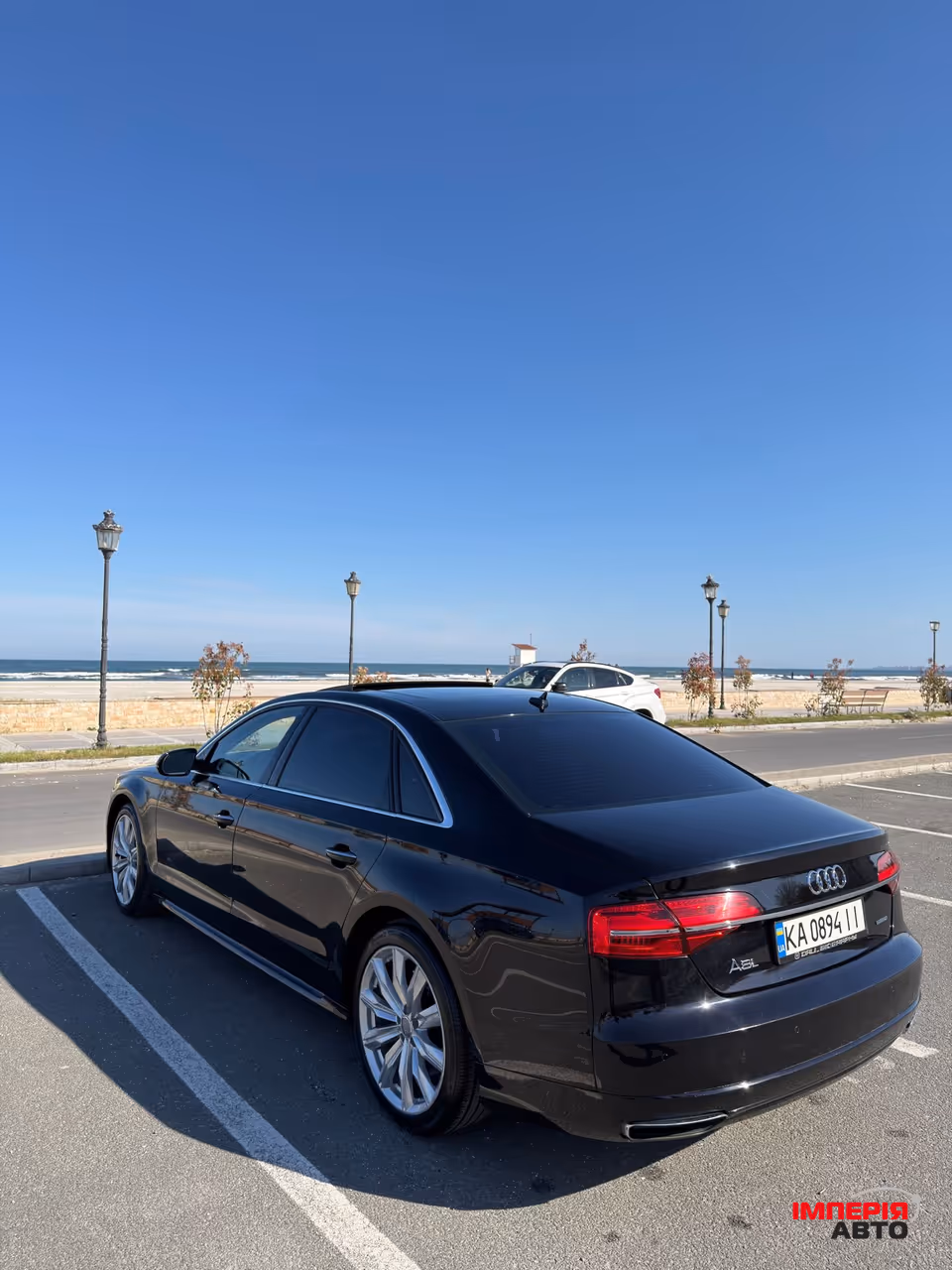 Audi A8 - фото 20
