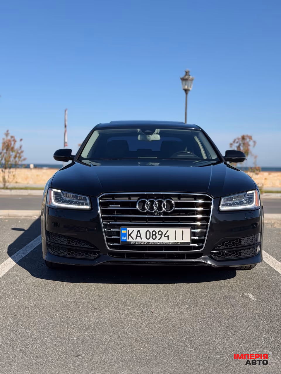 Audi A8 - фото 7