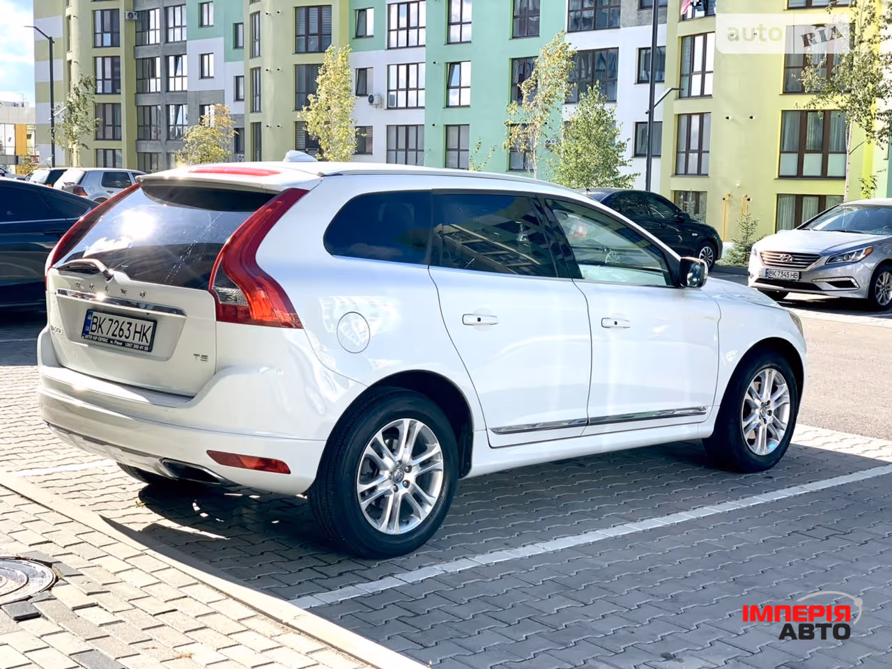Volvo XC60 - фото 13