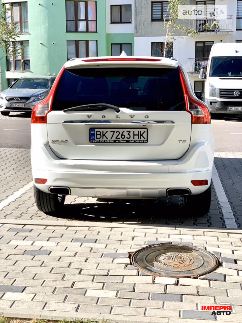 Volvo XC60 - фото 12