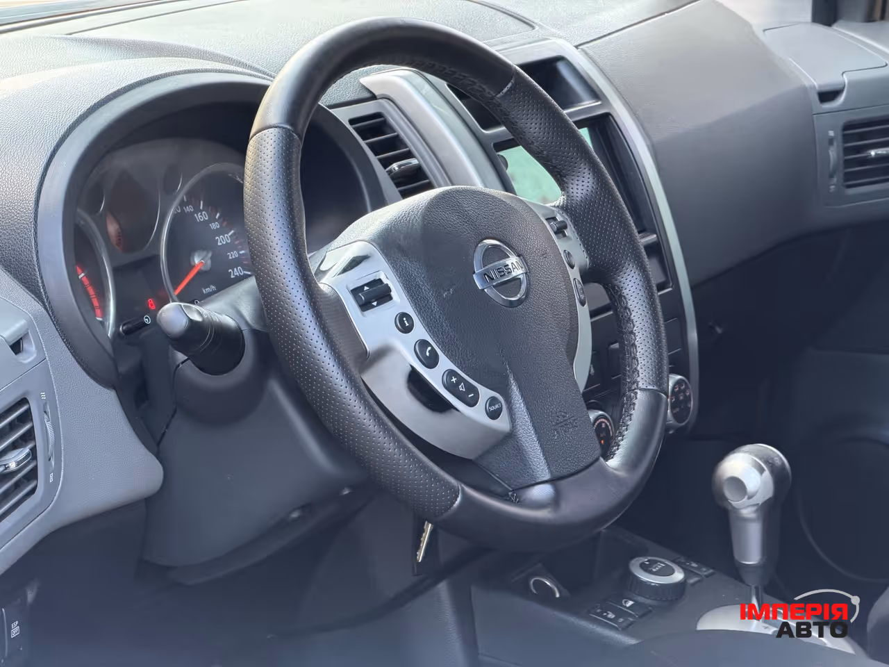 Nissan X-Trail - фото 8