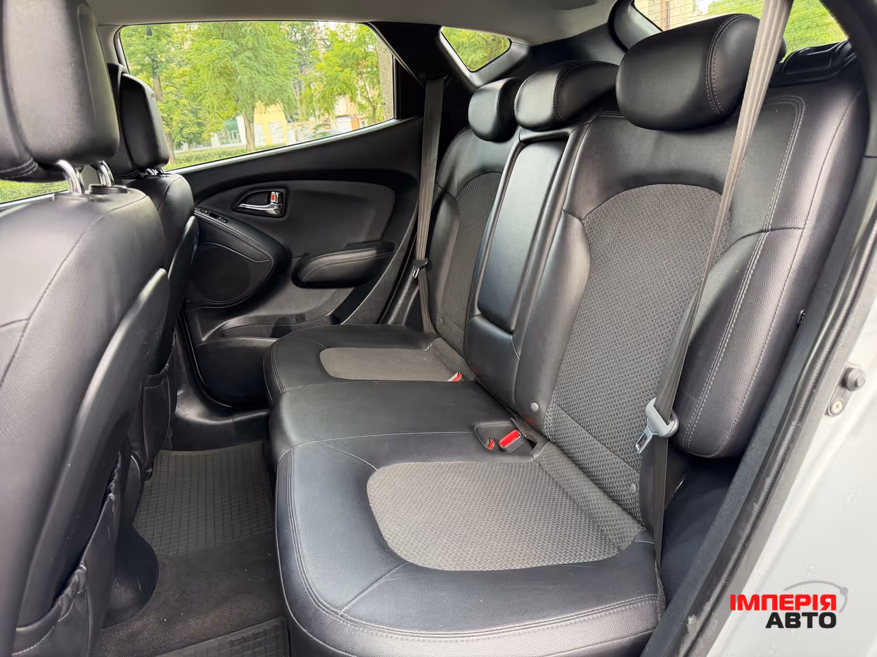 Hyundai ix35 - фото 11