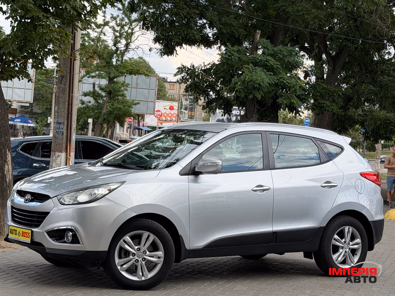 Hyundai ix35 - фото 2