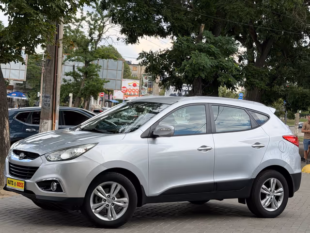 Hyundai ix35 - зображення 2