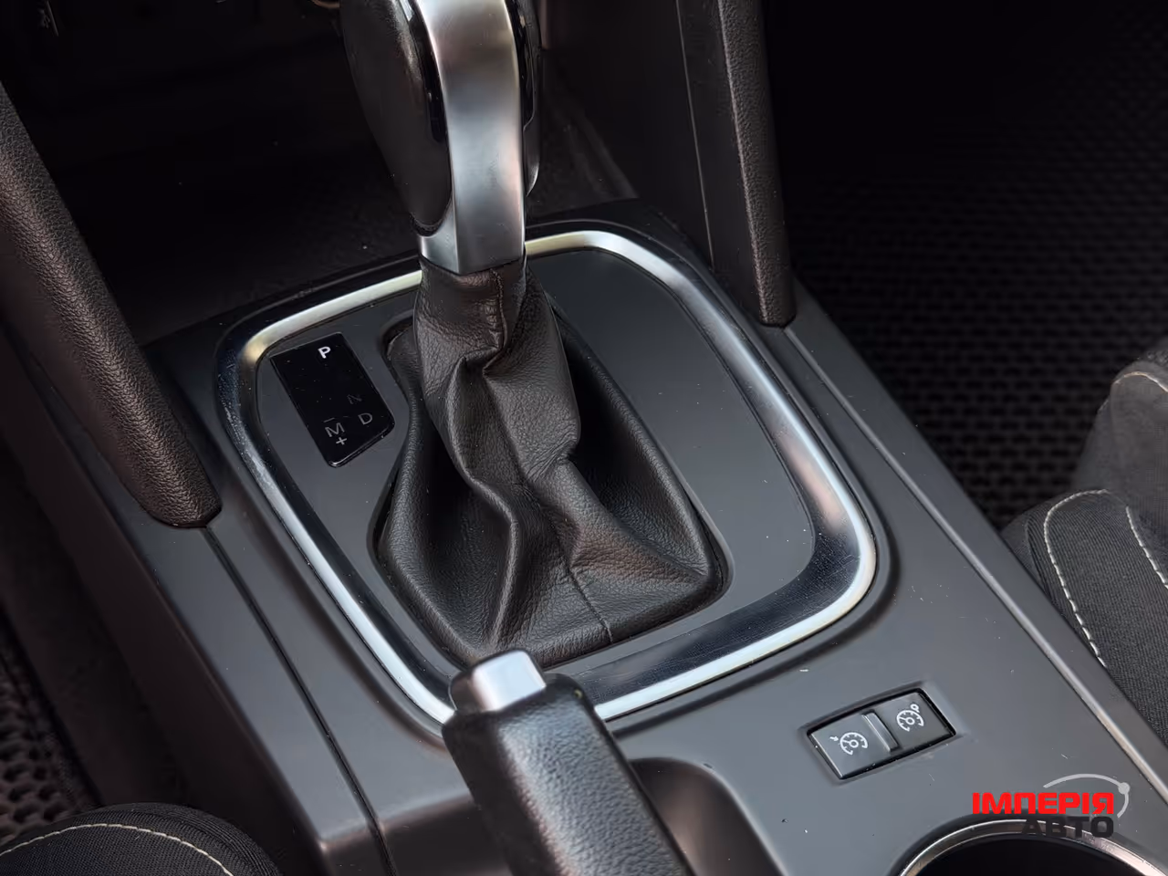 Renault Megane - фото 17