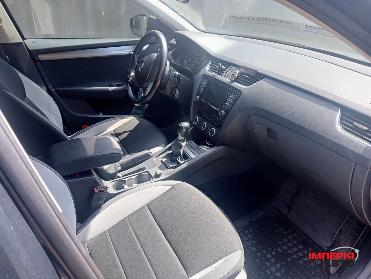 Skoda Octavia - фото 7