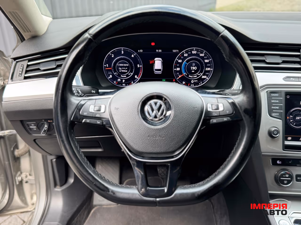 Volkswagen Passat - фото 13