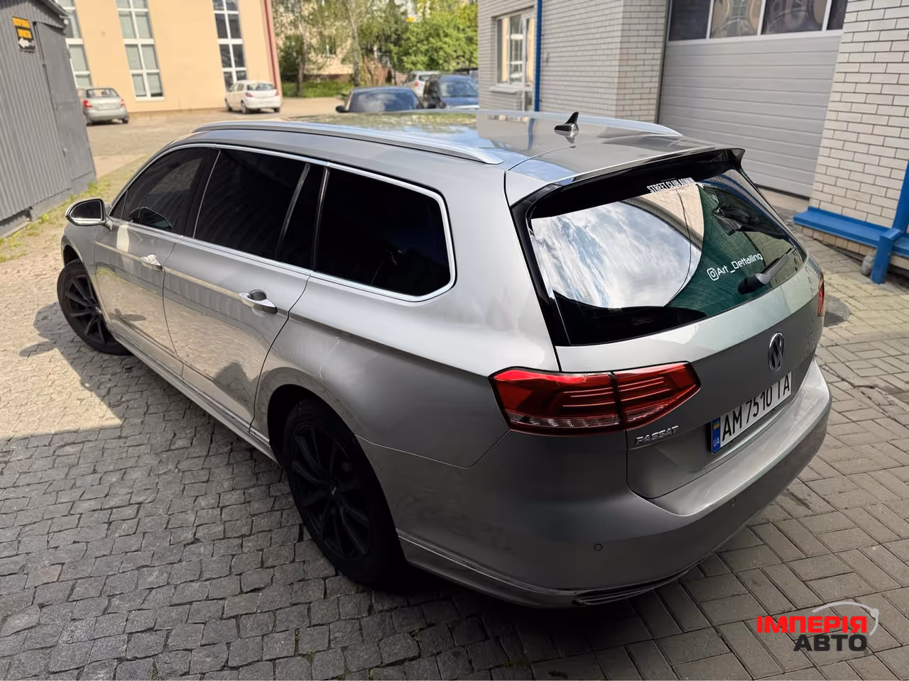 Volkswagen Passat - фото 6