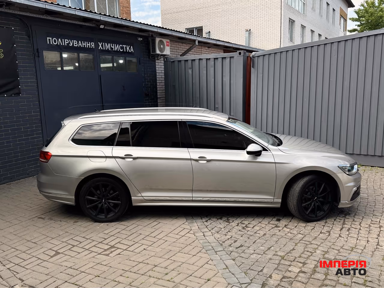 Volkswagen Passat - фото 4