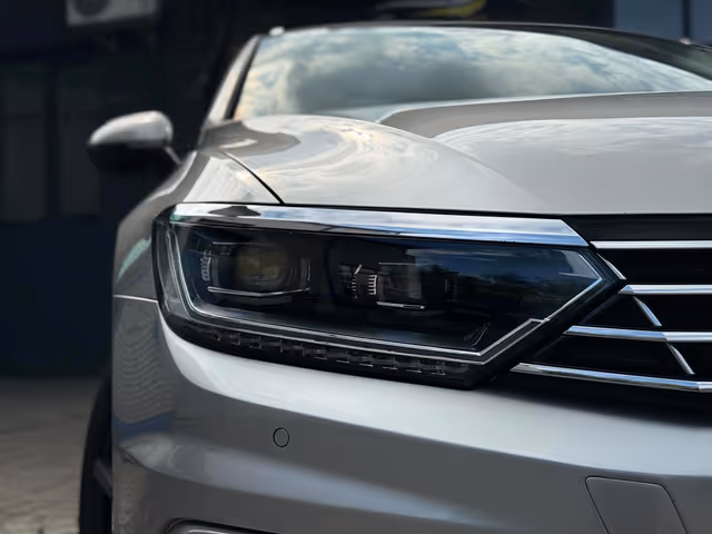Volkswagen Passat - зображення 2