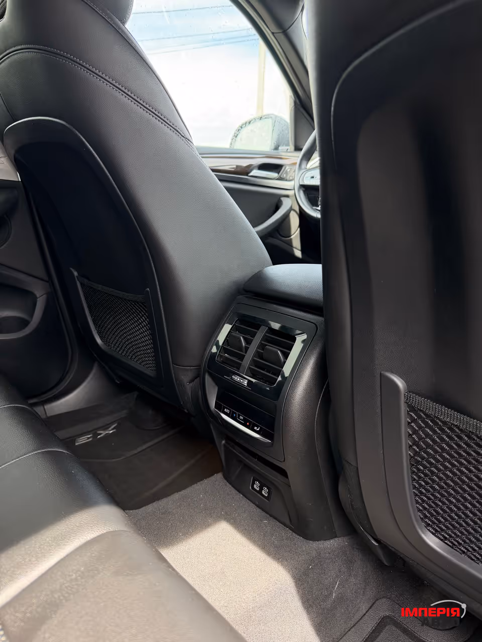 BMW X3 - фото 8