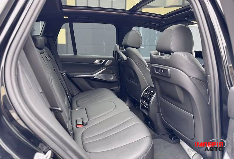 BMW X5 - фото 15