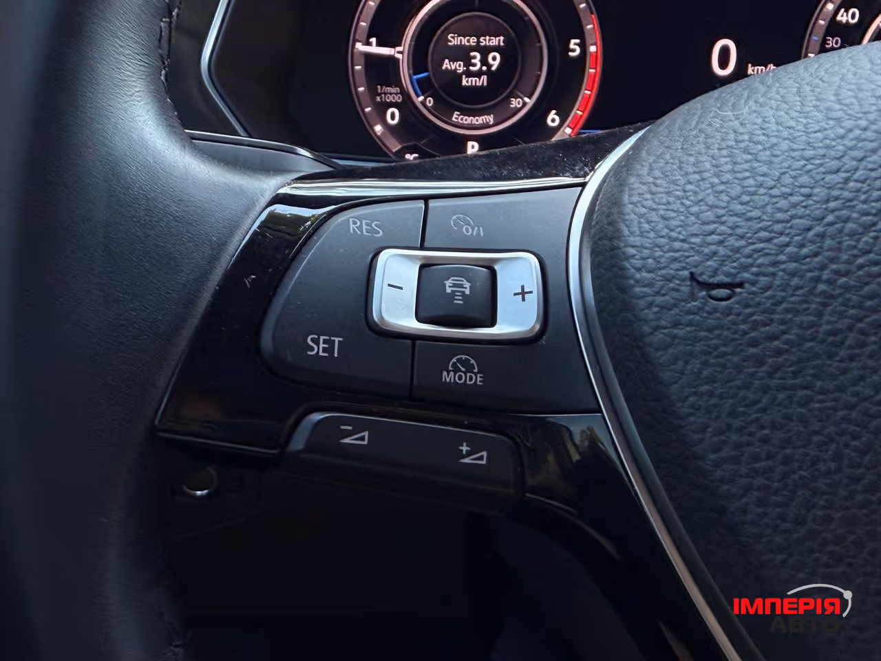 Volkswagen Tiguan - фото 20