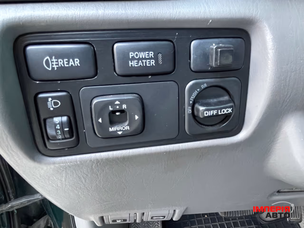 Toyota Land Cruiser - фото 11
