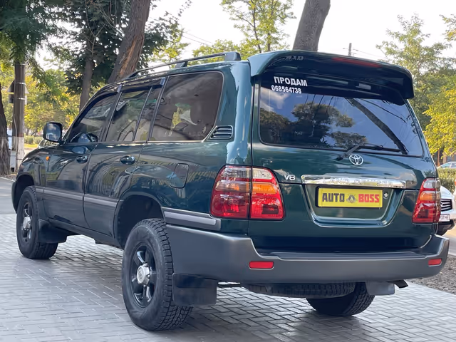 Toyota Land Cruiser - зображення 3