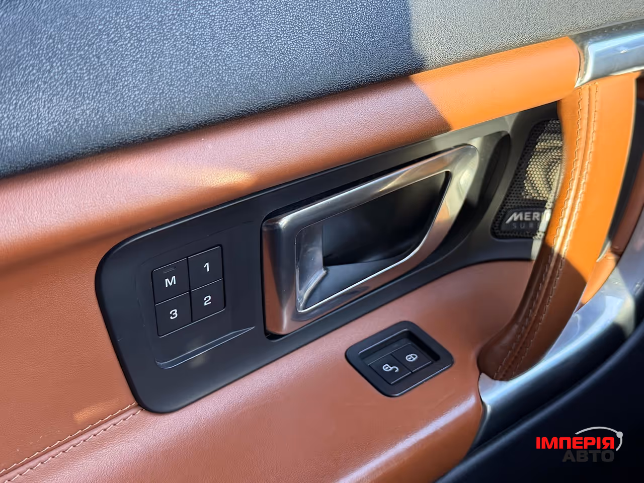 Land Rover Discovery Sport - фото 18