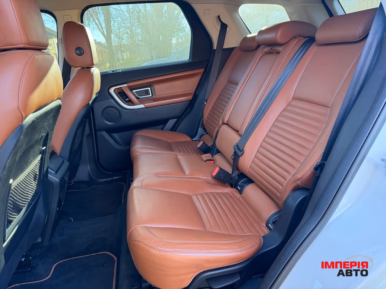 Land Rover Discovery Sport - фото 10