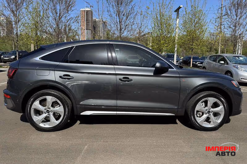 Audi Q5 Sportback - фото 6