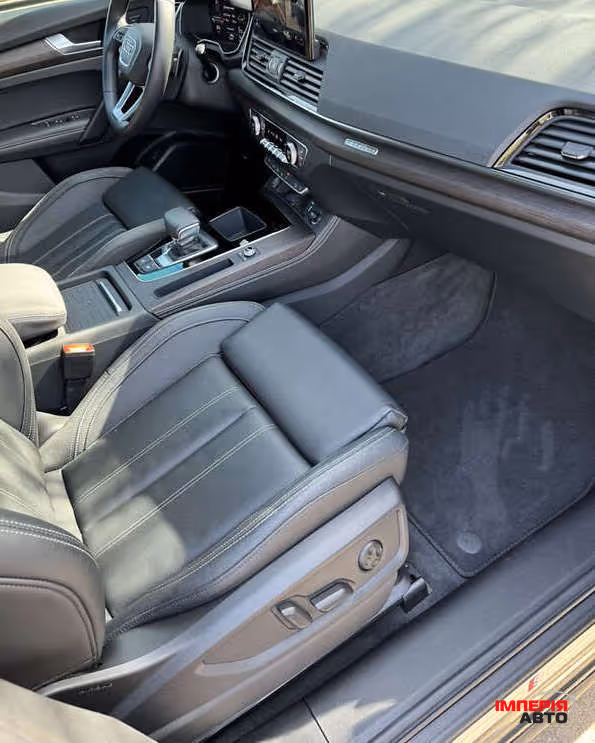 Audi Q5 Sportback - фото 9