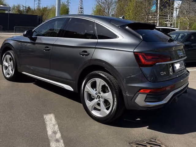 Audi Q5 Sportback - зображення 5