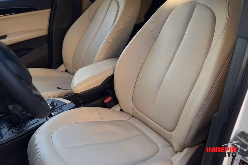 BMW X1 - фото 7