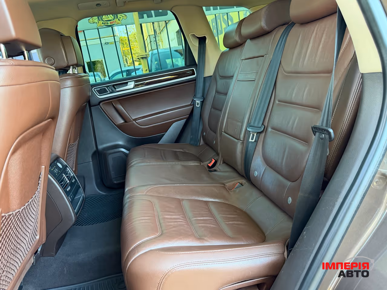 Volkswagen Touareg - фото 15