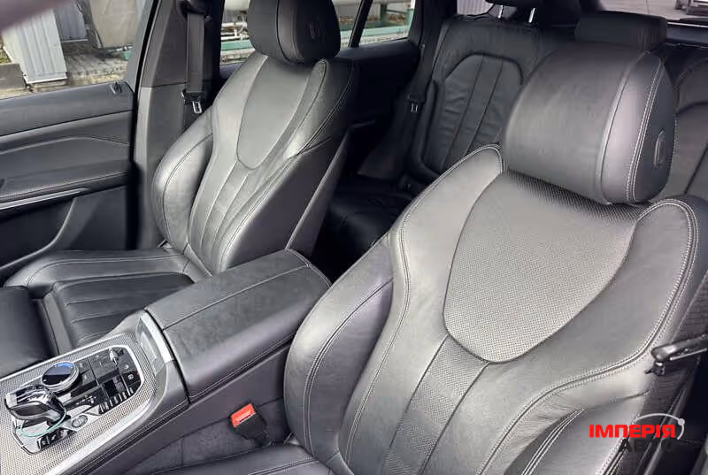 BMW X5 - фото 8
