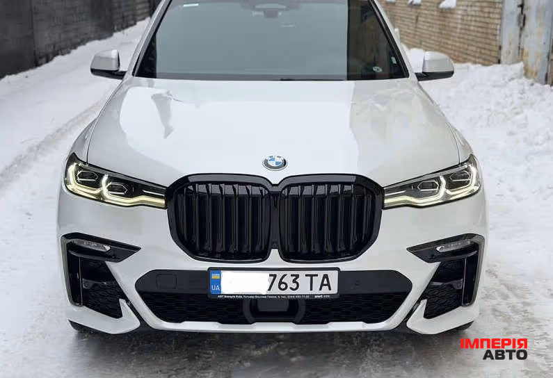 BMW X7 - фото 1