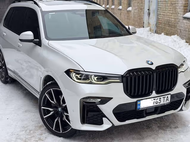 BMW X7 - зображення 2