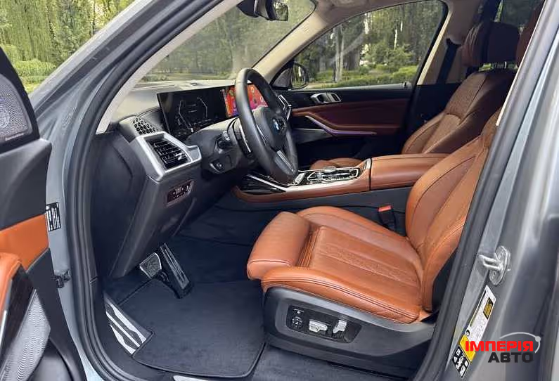 BMW X7 - фото 7