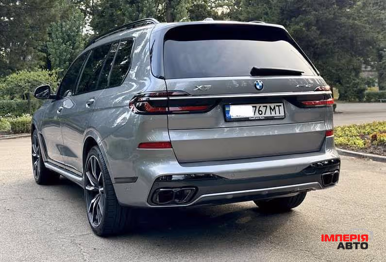 BMW X7 - фото 6
