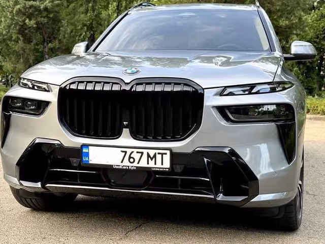 BMW X7 - зображення 2