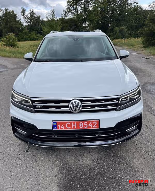 Volkswagen Tiguan - фото 3