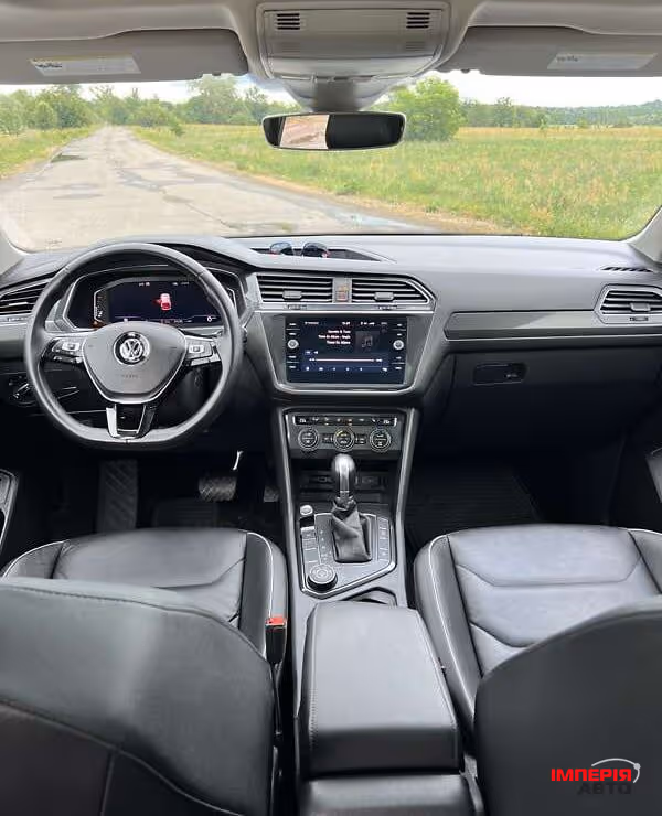 Volkswagen Tiguan - фото 15