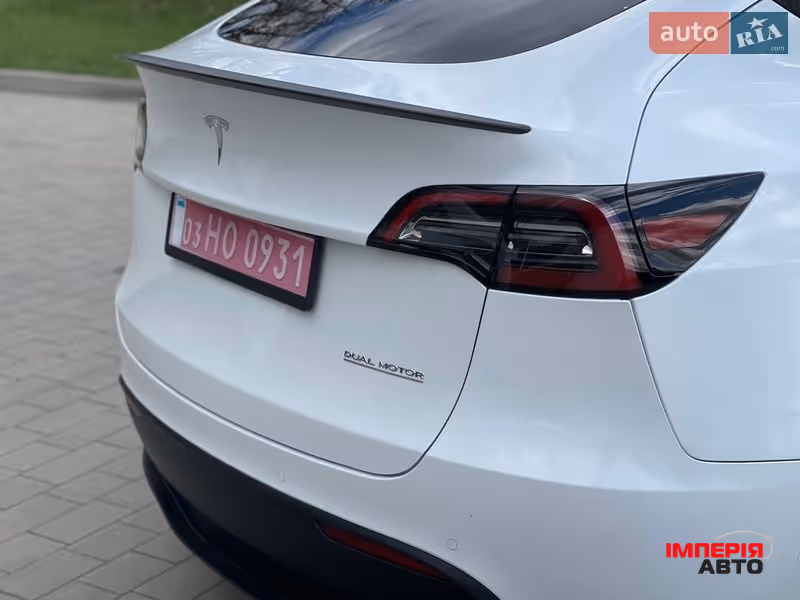 Tesla Model Y - фото 20