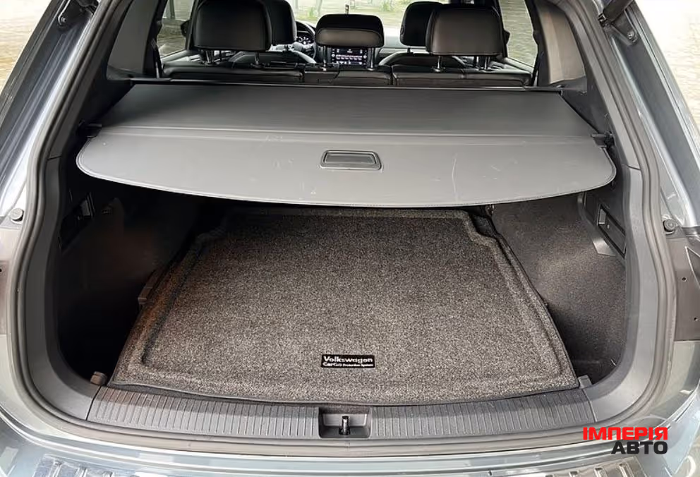 Volkswagen Tiguan - фото 8